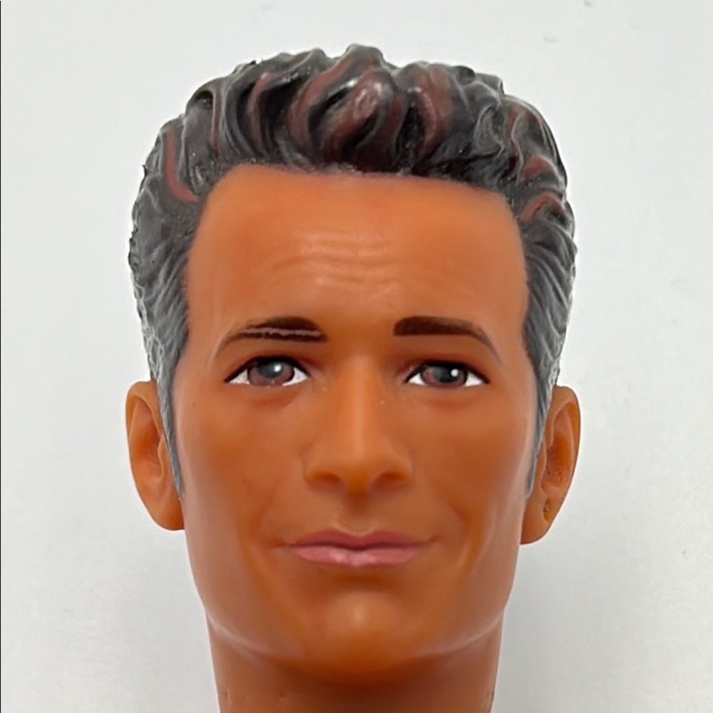 Vintage Luke Perry Dylan McKay Beverly Hills 90210 Barbie Doll Dark hair - Picture 11 of 11
